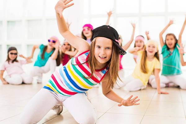 Dance School  Mivqux  - Open your passion for movement!
